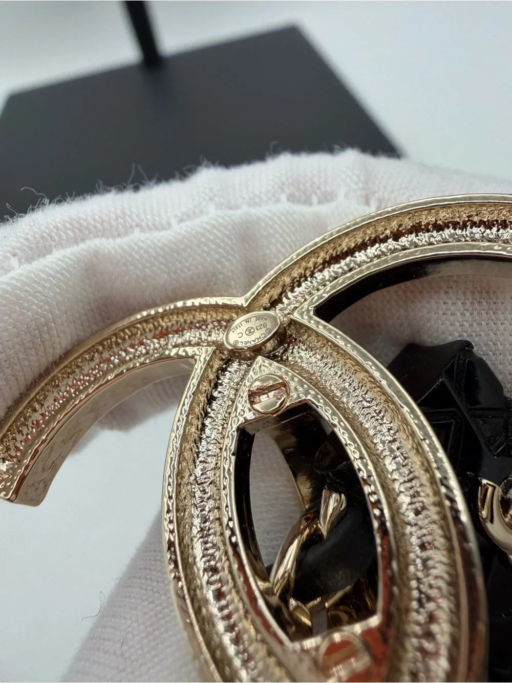 Chanel Gold Accessory Brooch vintage